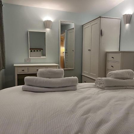 Charming Woodland Lodge 2 Person 1 Bedroom เกรทยาร์มัธ ภายนอก รูปภาพ