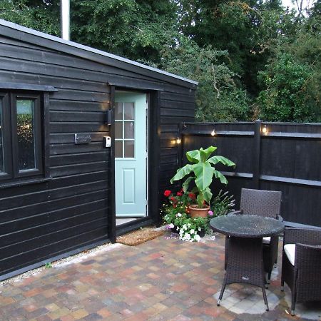 Charming Woodland Lodge 2 Person 1 Bedroom เกรทยาร์มัธ ภายนอก รูปภาพ