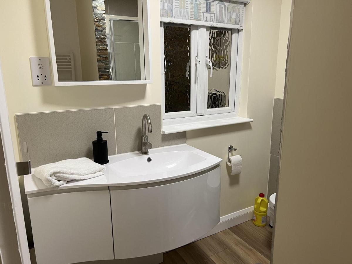 Charming Woodland Lodge 2 Person 1 Bedroom เกรทยาร์มัธ ภายนอก รูปภาพ