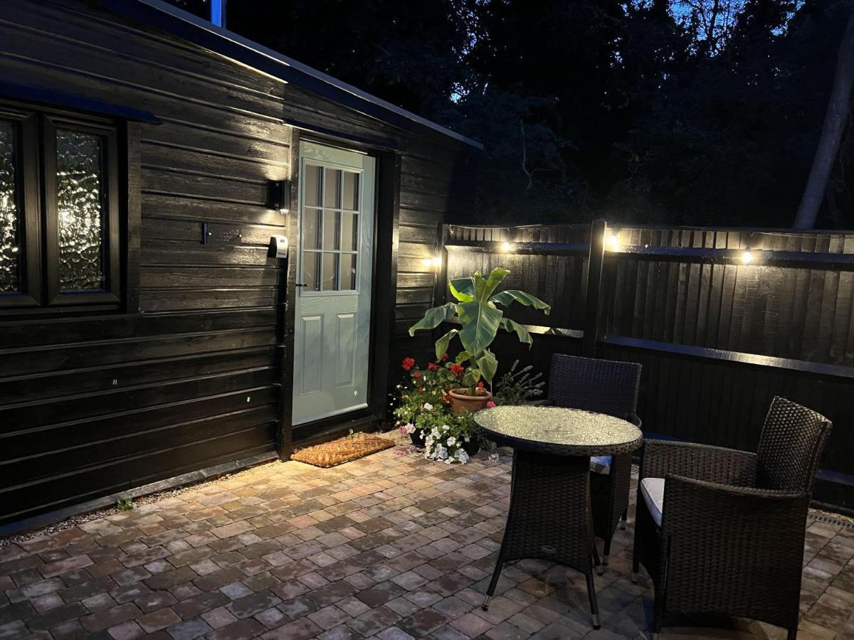 Charming Woodland Lodge 2 Person 1 Bedroom เกรทยาร์มัธ ภายนอก รูปภาพ