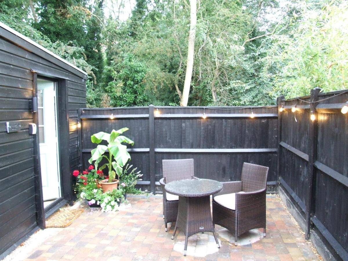 Charming Woodland Lodge 2 Person 1 Bedroom เกรทยาร์มัธ ภายนอก รูปภาพ